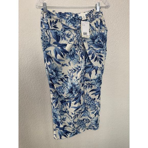 H&M Draped Linen Blend Floral Skirt - Picture 2 of 5